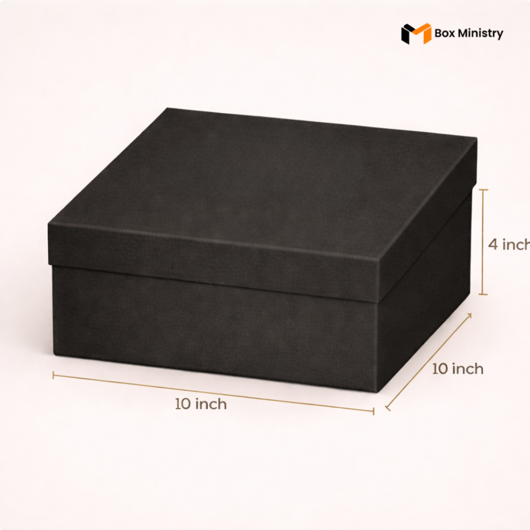 Black box with dimensions labeled on a white background